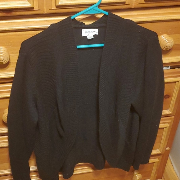 Avenue Sweaters - Avenue Black Sweater